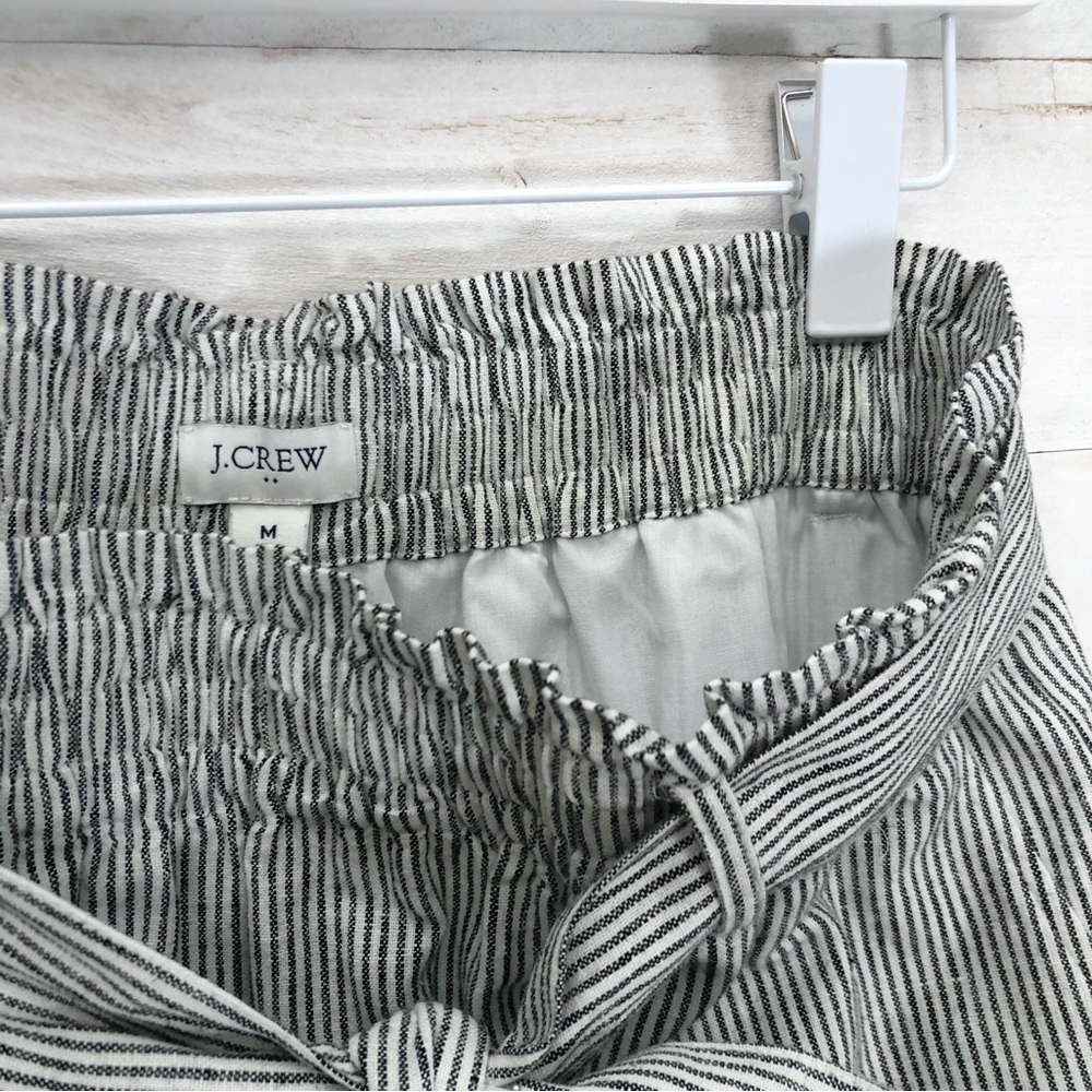 J. Crew Paper Bag Skirt • Sz M • White with Black Pinstripes • EUC - Picture 10 of 12